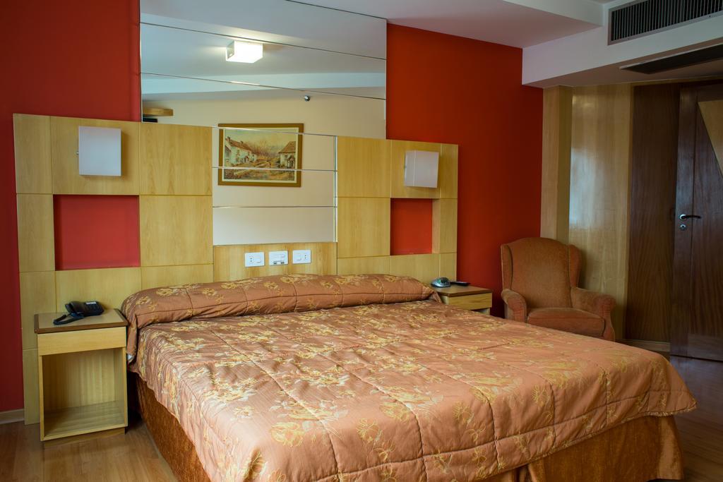 Hotel Scorial Rio 4*